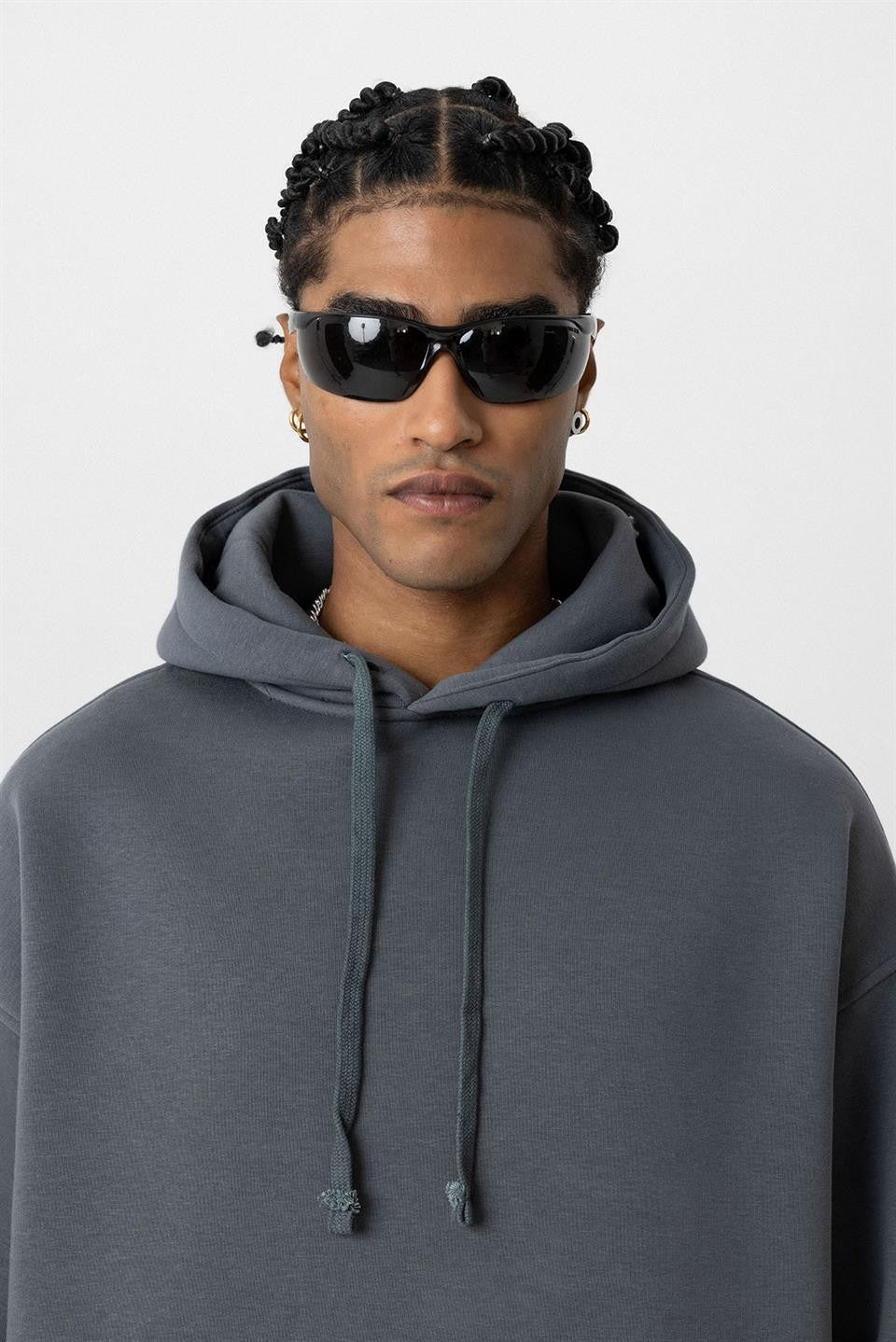 Basic Oversize Kapüşonlu Cep Detaylı Sweatshirt