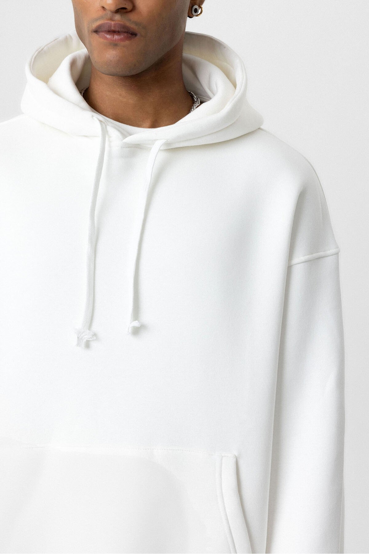 Basic Oversize Kapüşonlu Cep Detaylı Sweatshirt