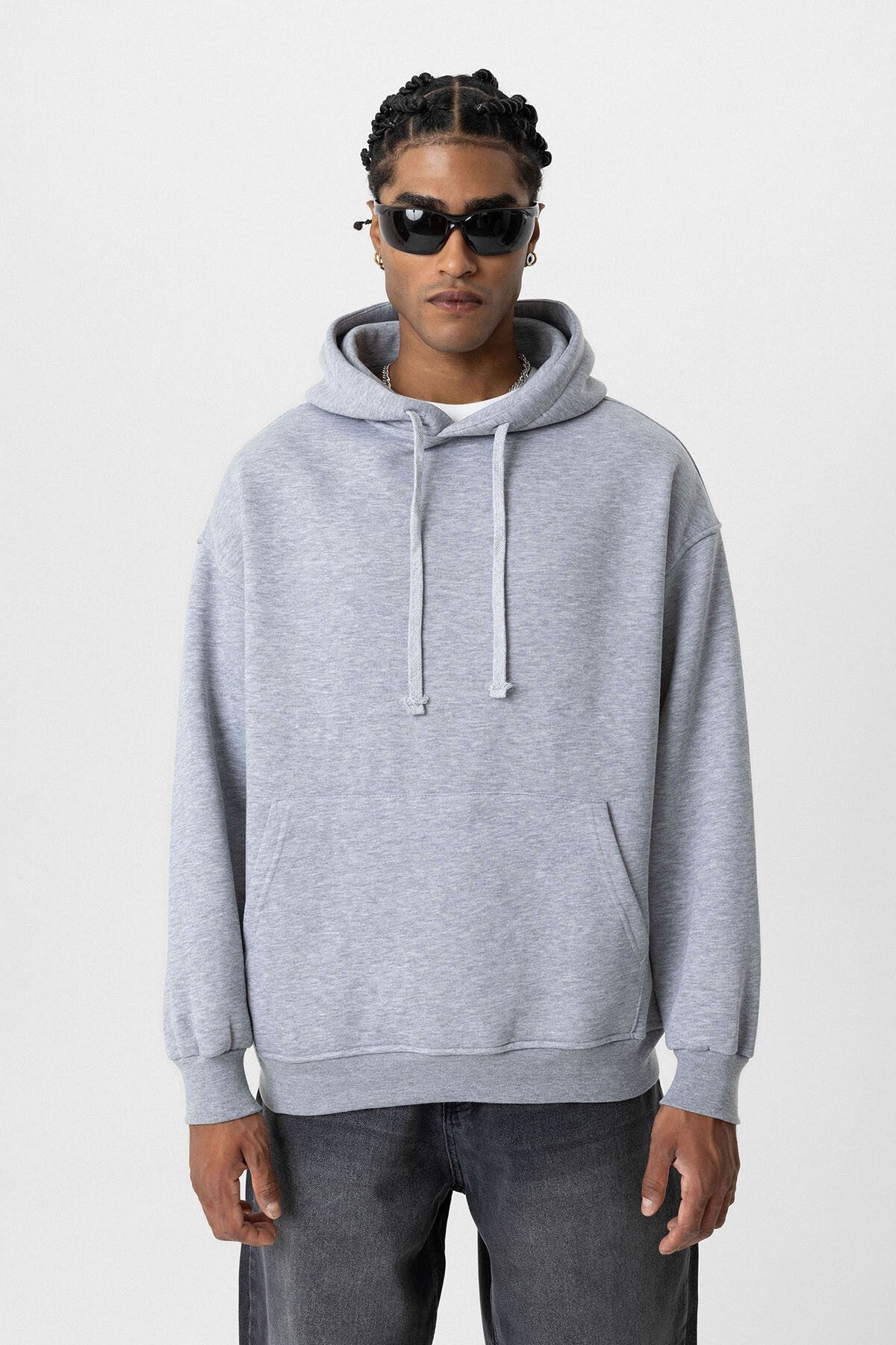 Basic Oversize Kapüşonlu Cep Detaylı Sweatshirt