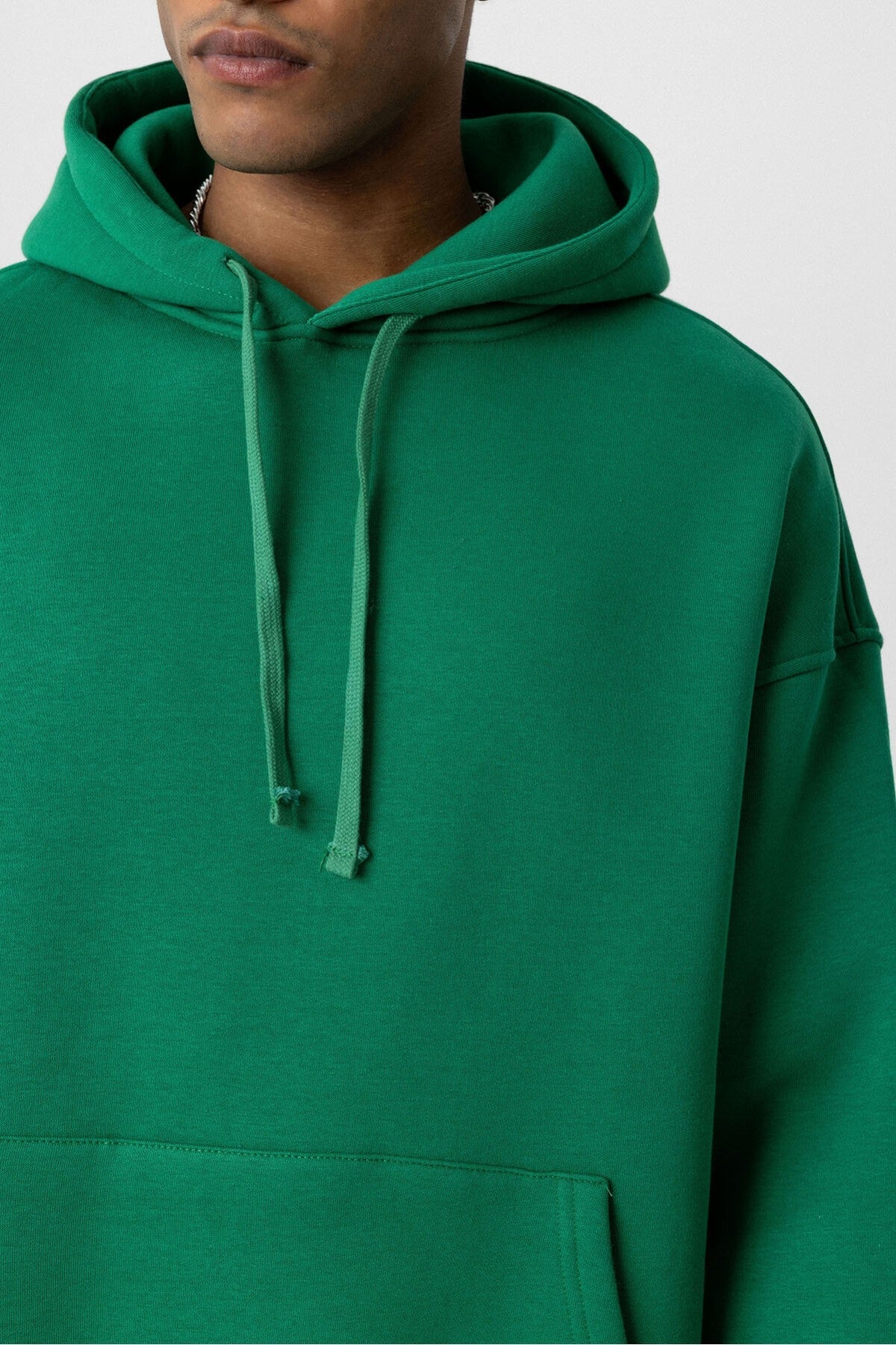 Basic Oversize Kapüşonlu Cep Detaylı Sweatshirt