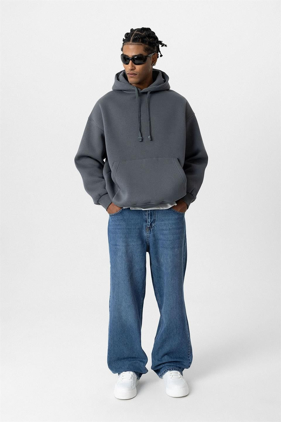 Basic Oversize Kapüşonlu Cep Detaylı Sweatshirt