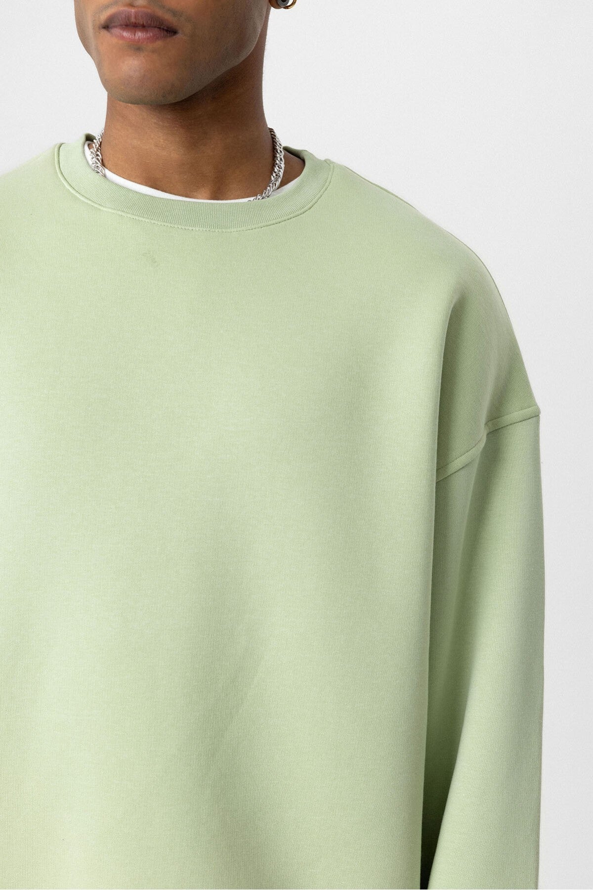 Basic Oversize Bisiklet Yaka Sweatshirt