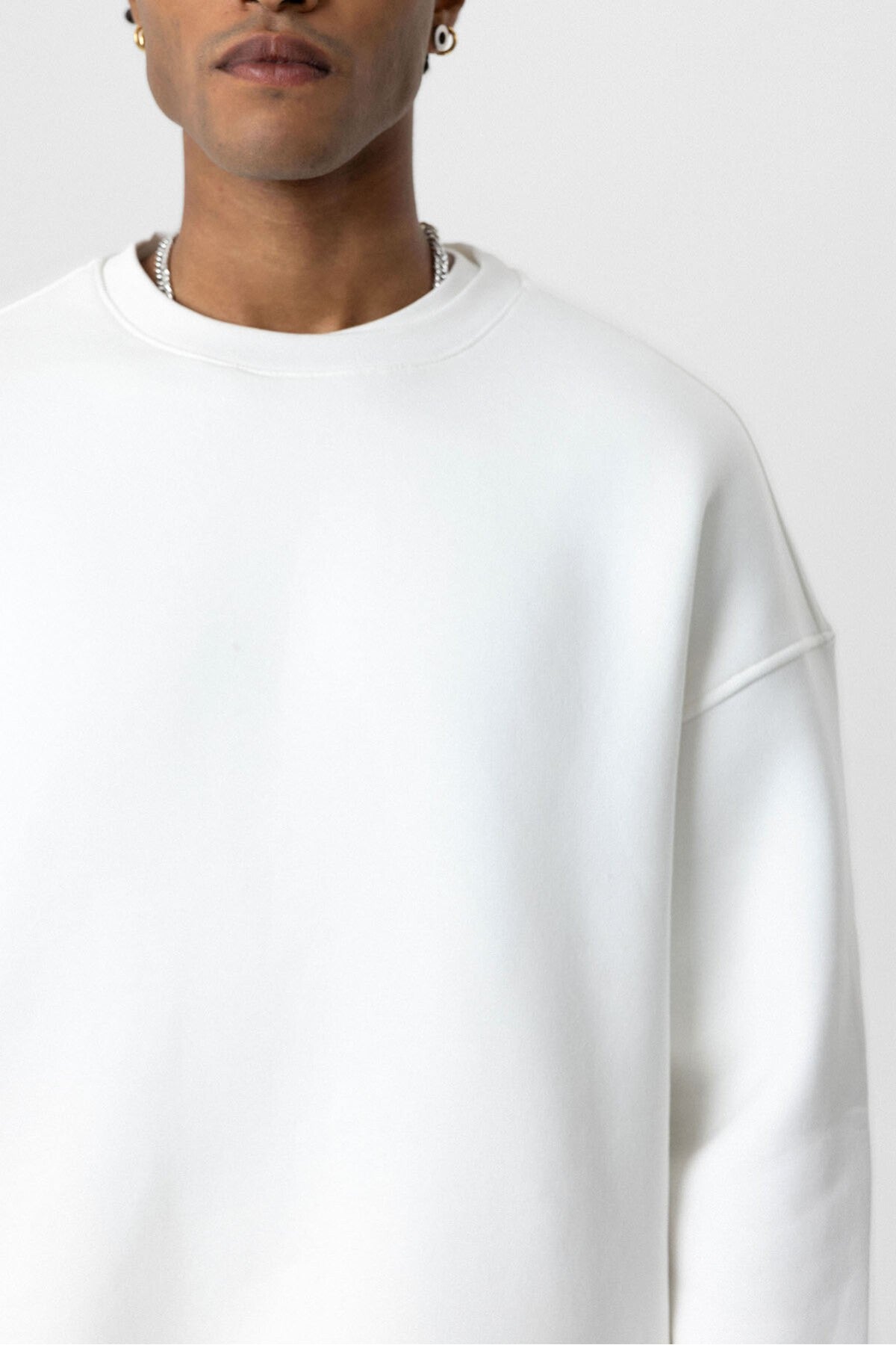 Basic Oversize Bisiklet Yaka Sweatshirt