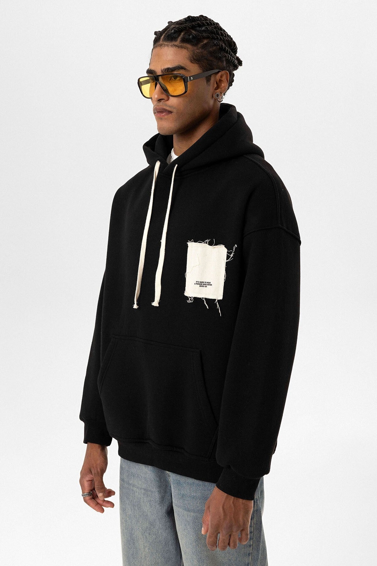 Etiket Detaylı Oversize Kapüşonlu Sweatshirt