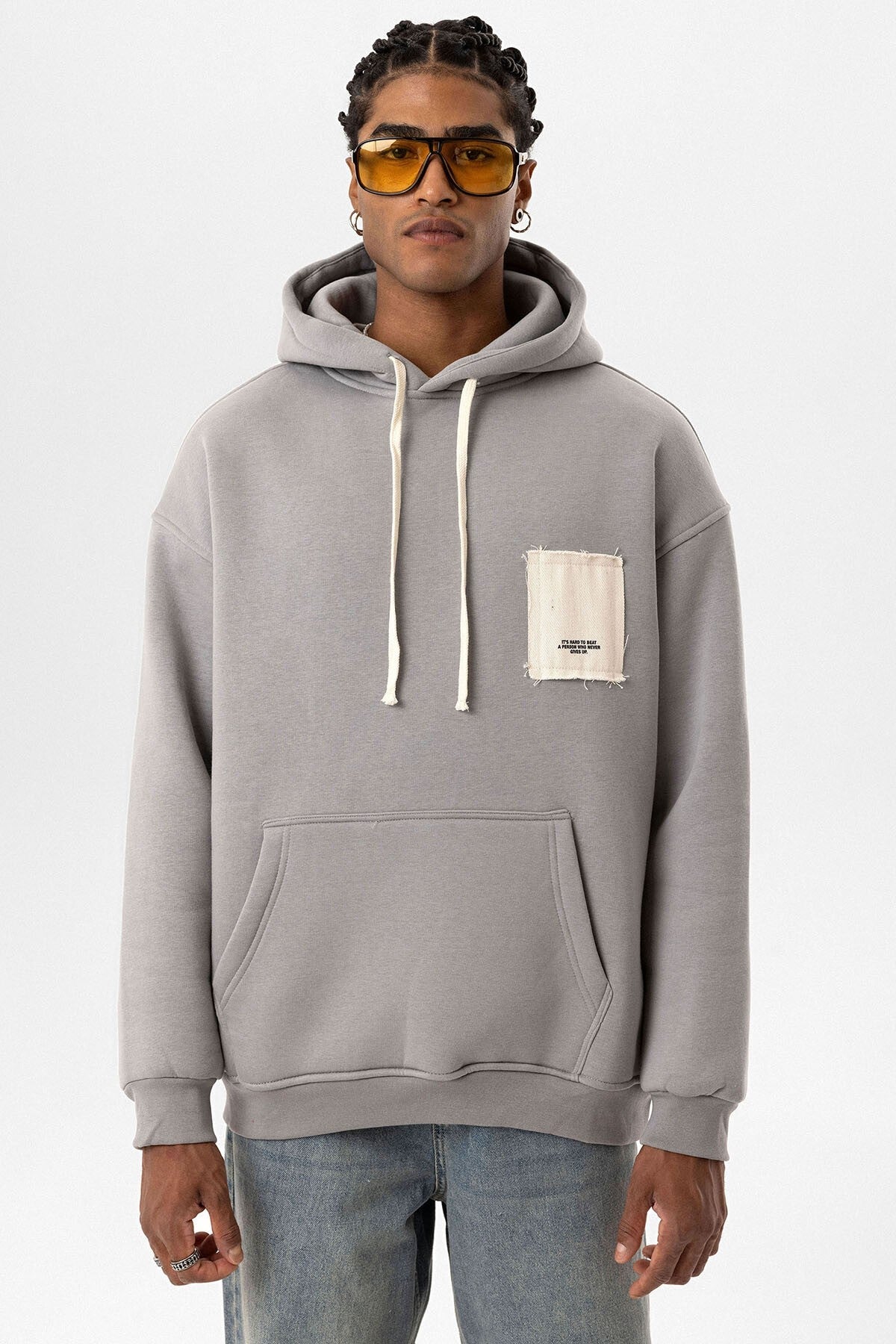 Etiket Detaylı Oversize Kapüşonlu Sweatshirt