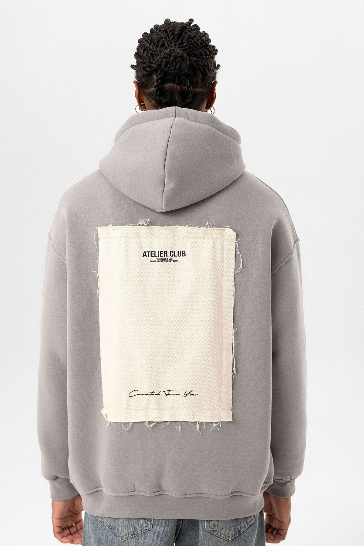 Etiket Detaylı Oversize Kapüşonlu Sweatshirt