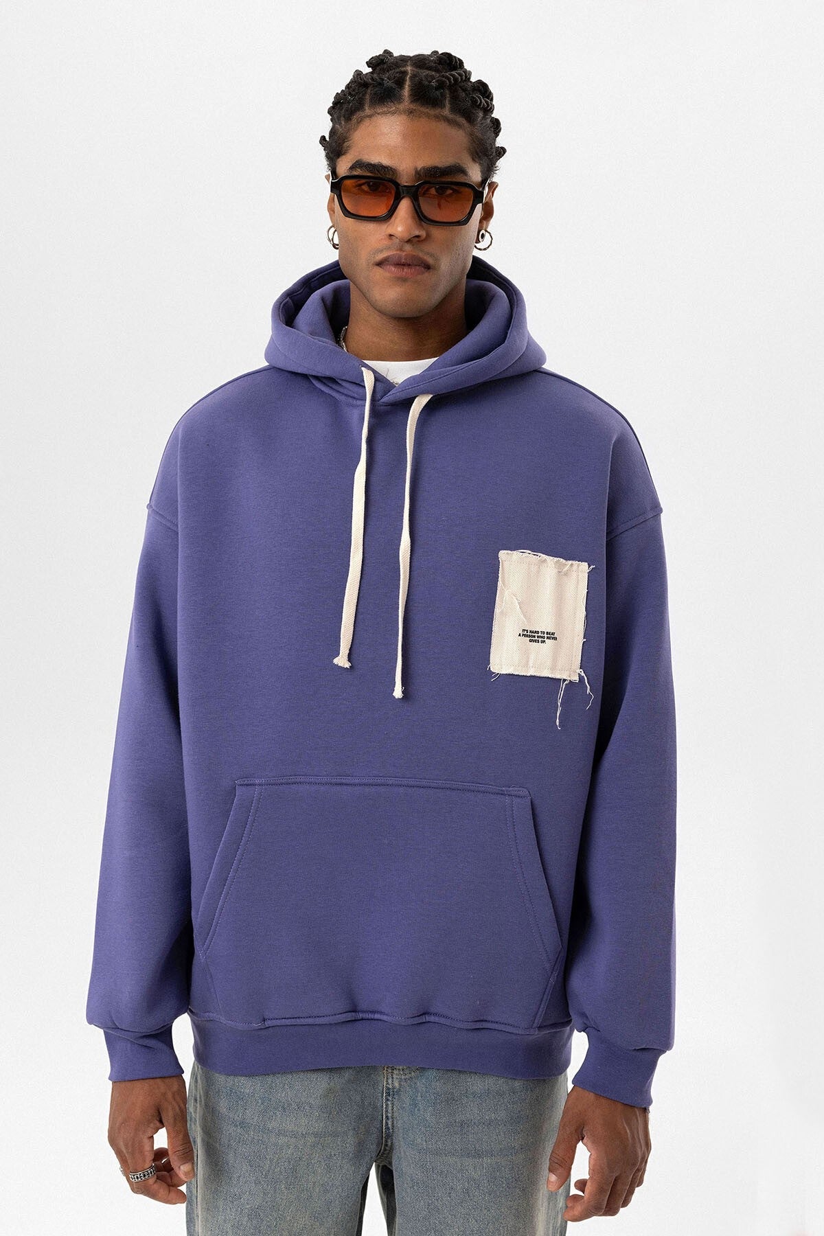 Etiket Detaylı Oversize Kapüşonlu Sweatshirt