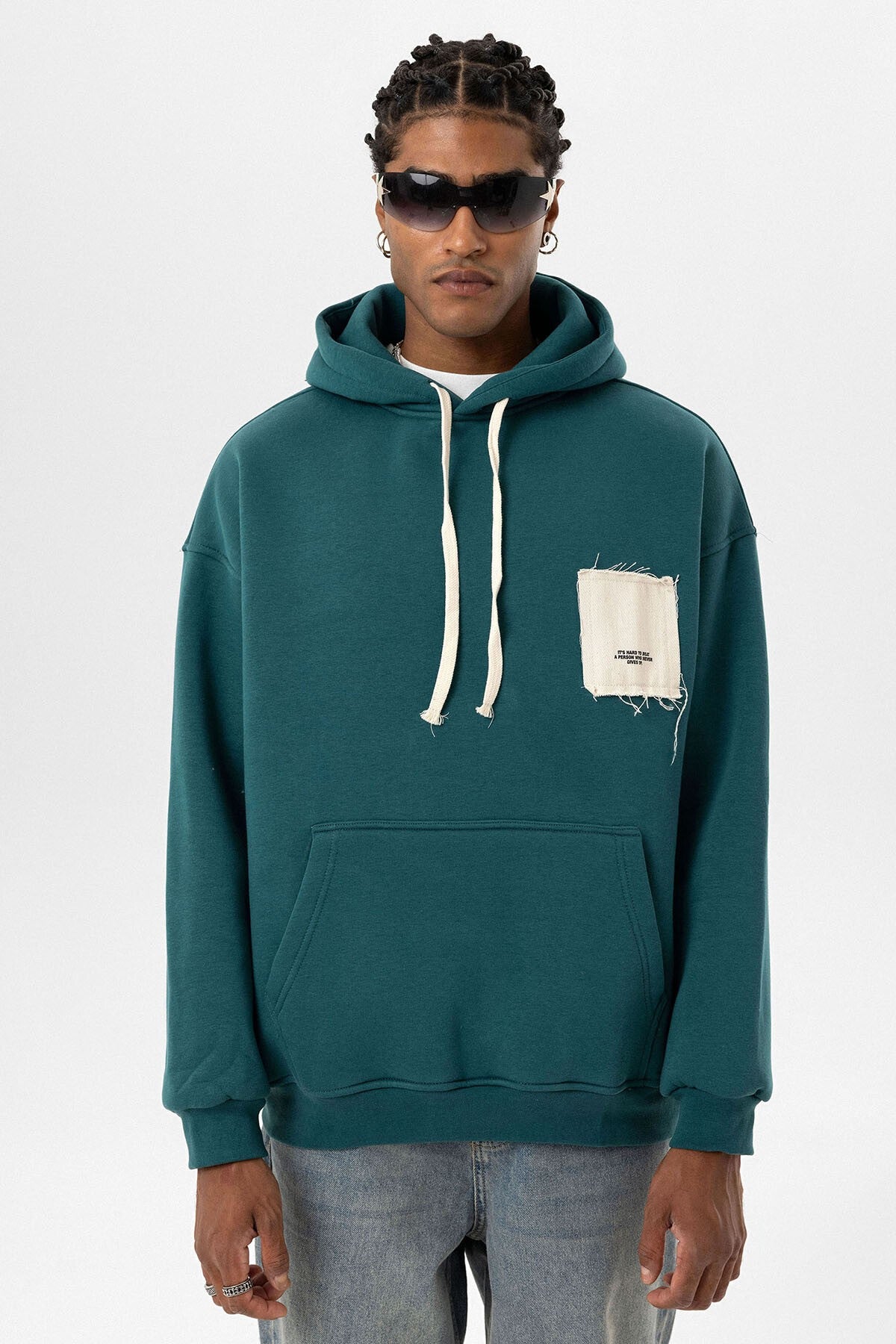 Etiket Detaylı Oversize Kapüşonlu Sweatshirt