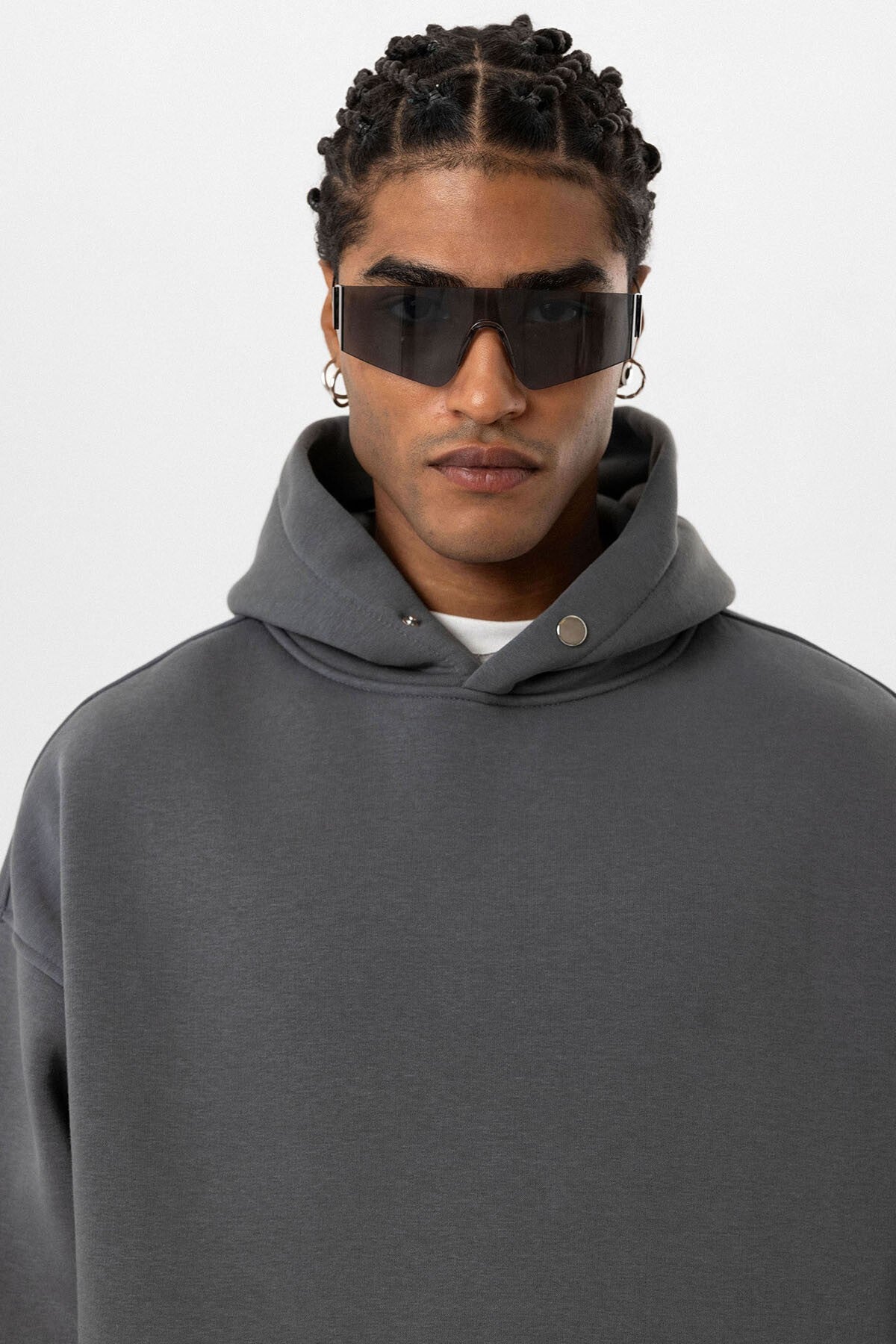 Cep Detaylı Kapüşonlu Oversize Sweatshirt