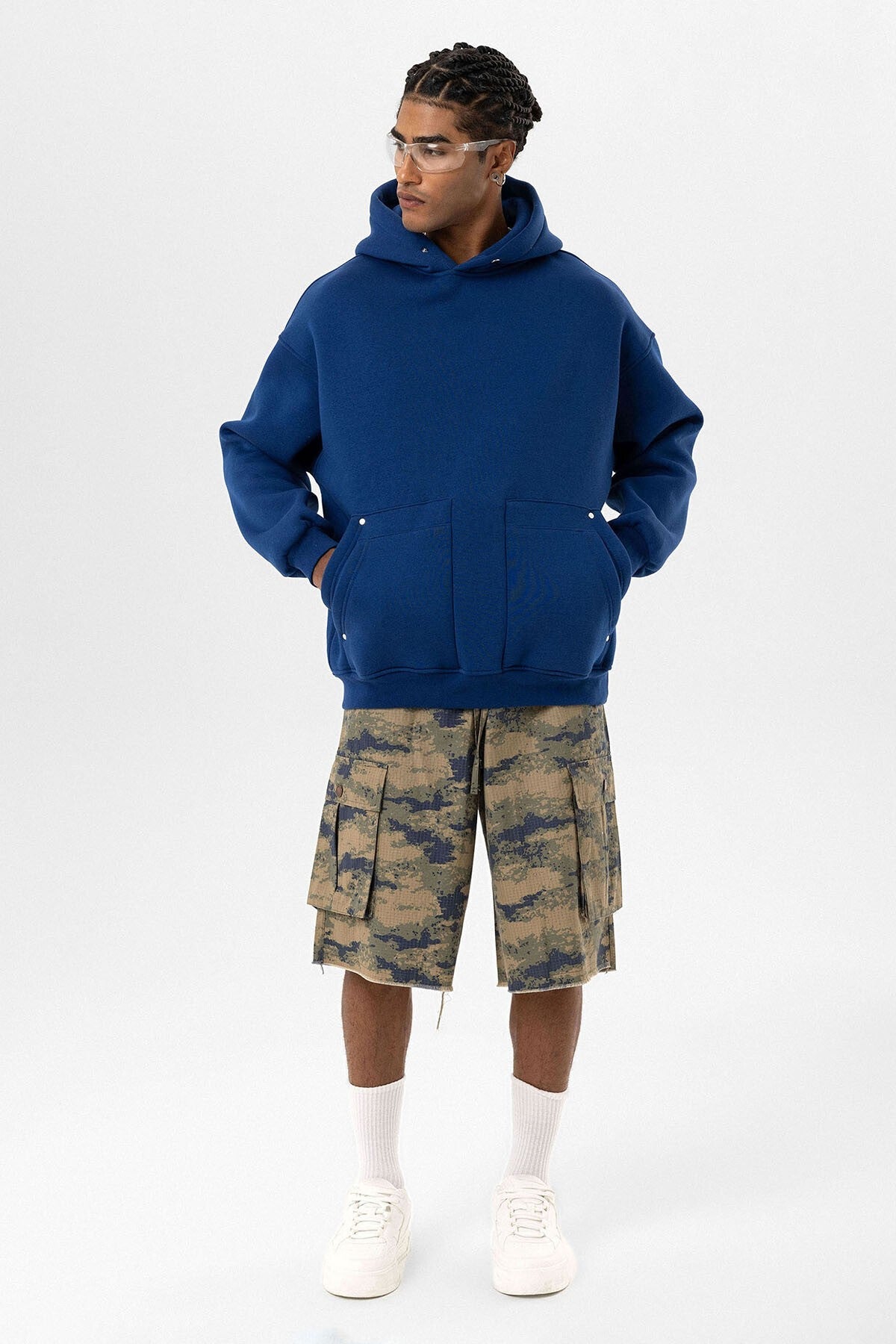 Cep Detaylı Kapüşonlu Oversize Sweatshirt