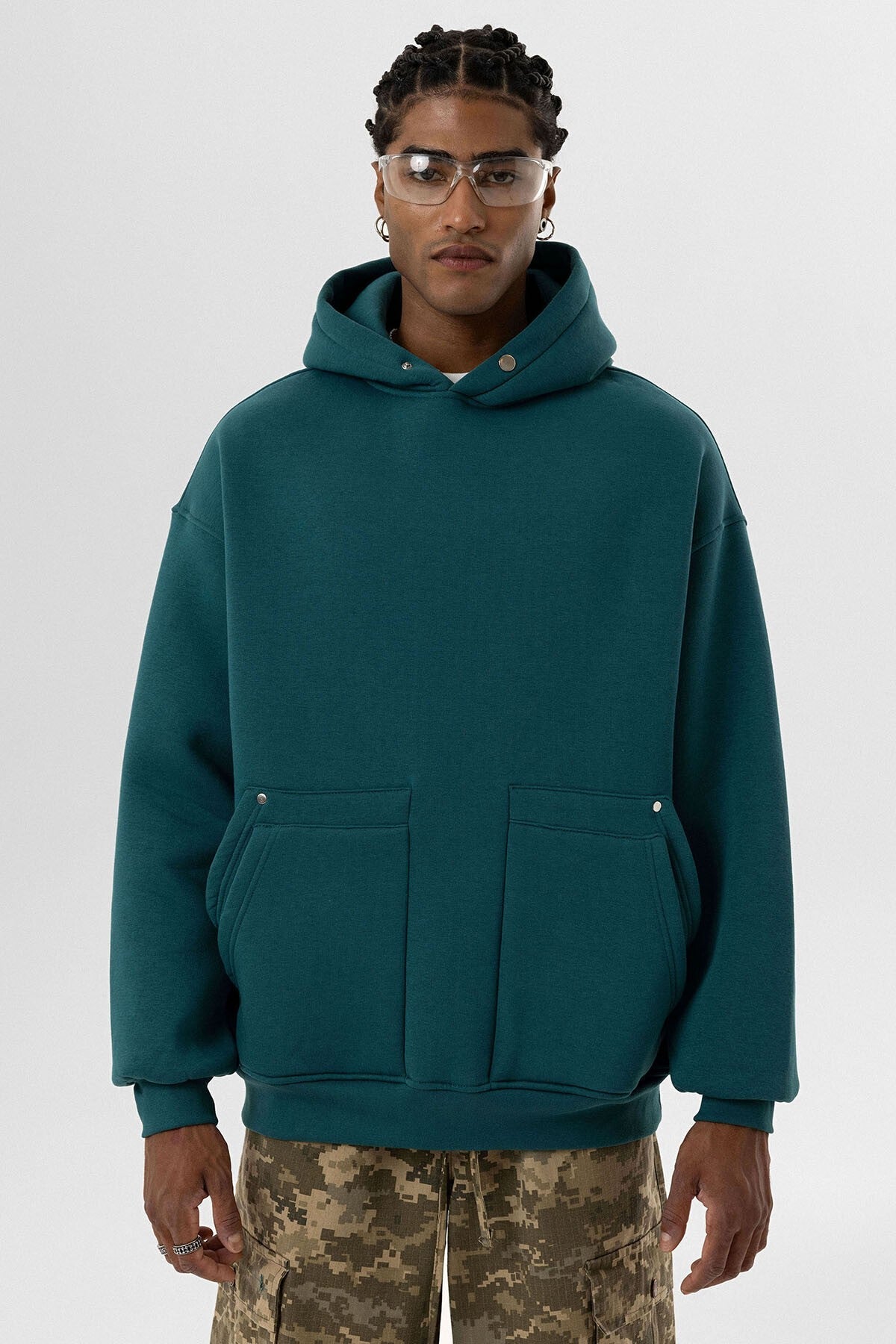 Cep Detaylı Kapüşonlu Oversize Sweatshirt