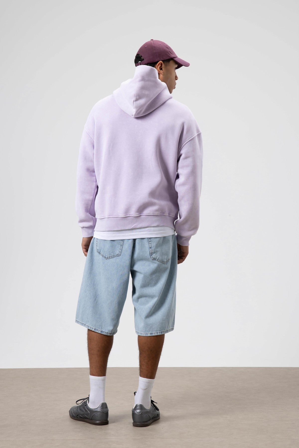 Kart Detaylı Yıkamalı Oversize Sweatshirt