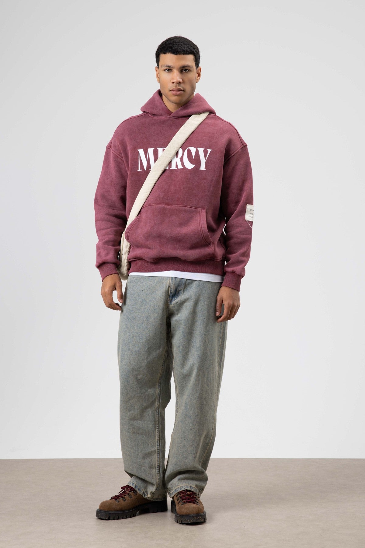 Kart Detaylı Yıkamalı Oversize Sweatshirt