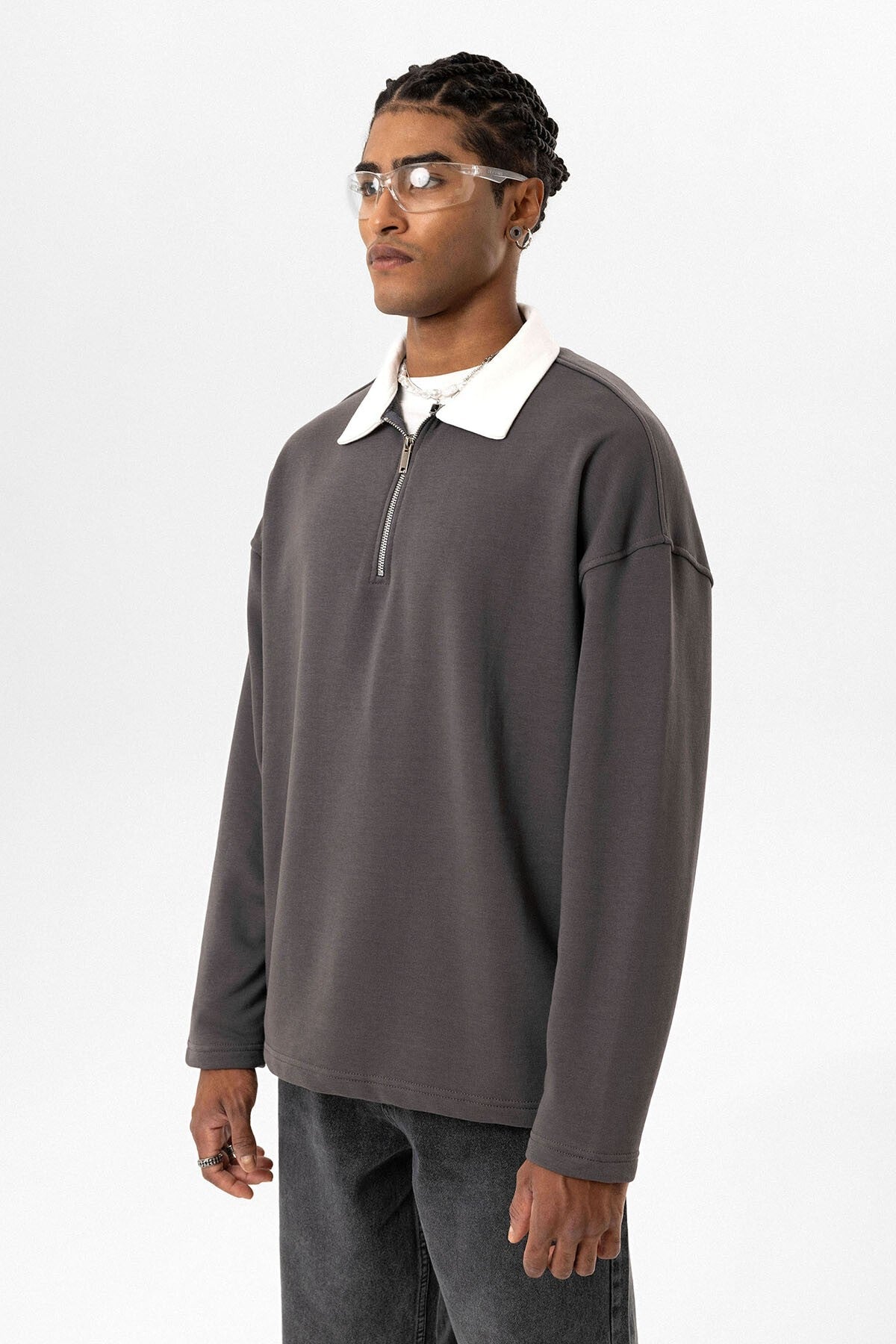 Basic Polo Yaka Fermuar Detaylı Sweatshirt