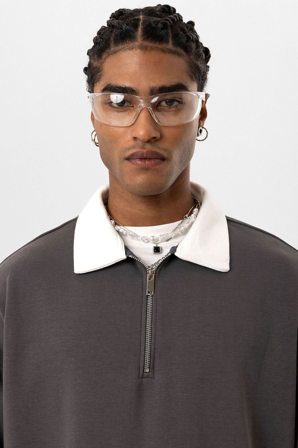 Basic Polo Yaka Fermuar Detaylı Sweatshirt