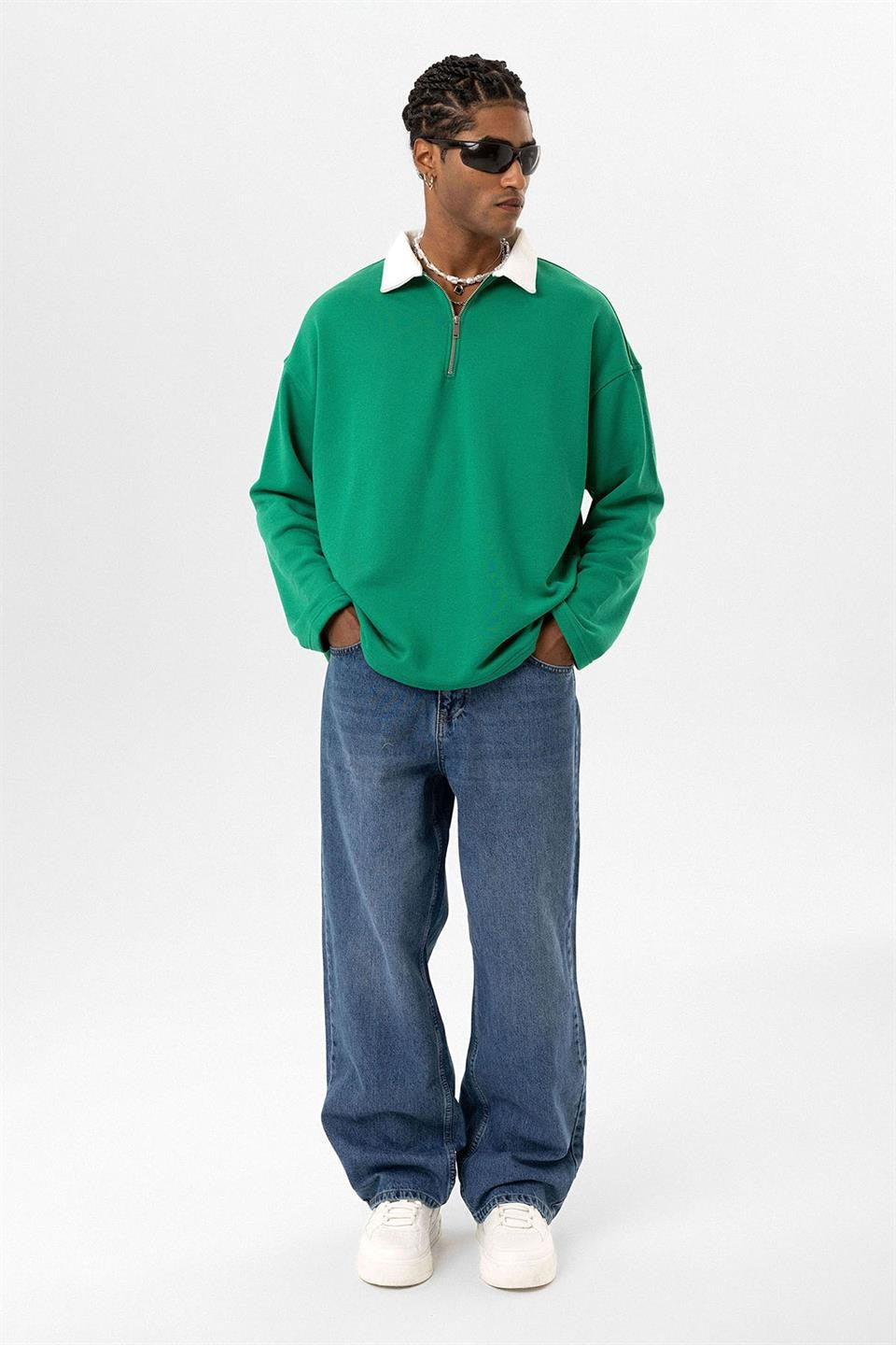 Basic Polo Yaka Fermuar Detaylı Sweatshirt