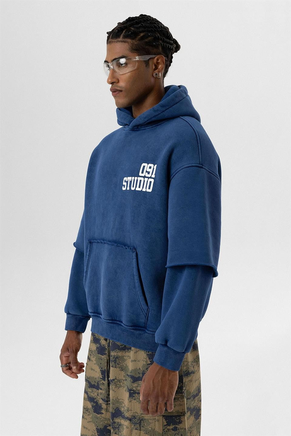 Yıkamalı Çift Kol Detaylı Kapüşonlu Oversize Sweatshirt
