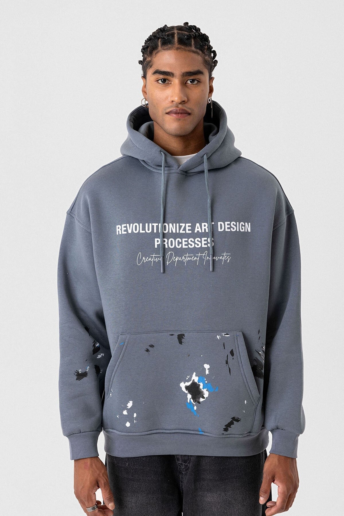 Renk Detaylı Oversize Kapüşonlu Sweatshirt