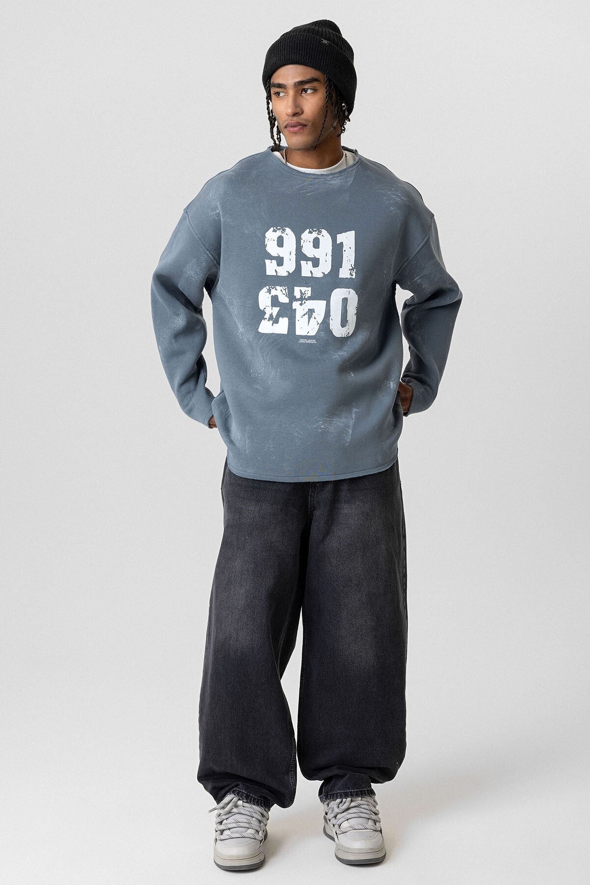 Yazı Detaylı Oversize Sweatshirt