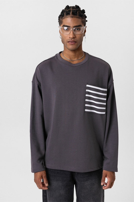 Cep Detaylı Oversize Sweatshirt