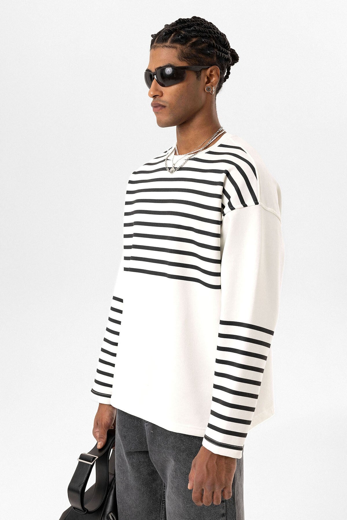 Çizgili Şerit Detaylı Oversize Sweatshirt
