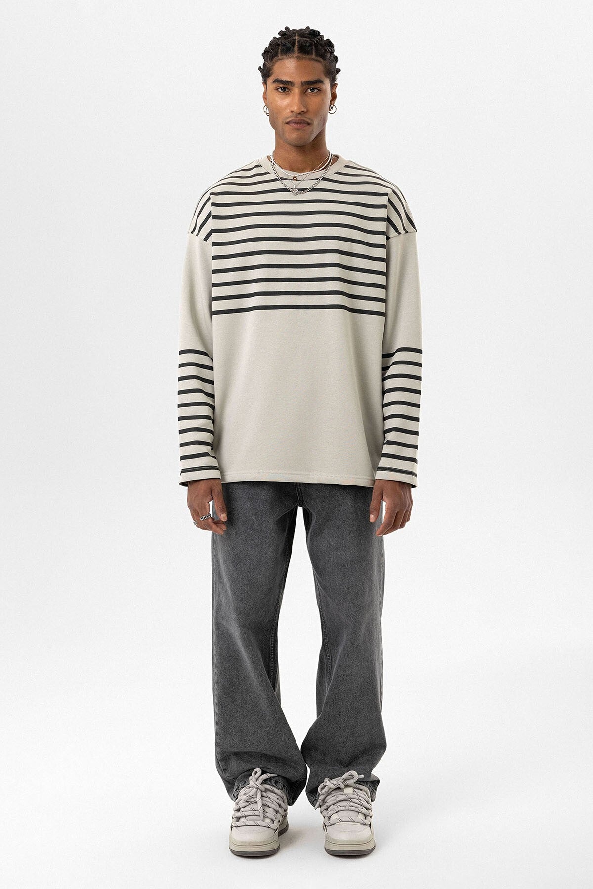 Çizgili Şerit Detaylı Oversize Sweatshirt