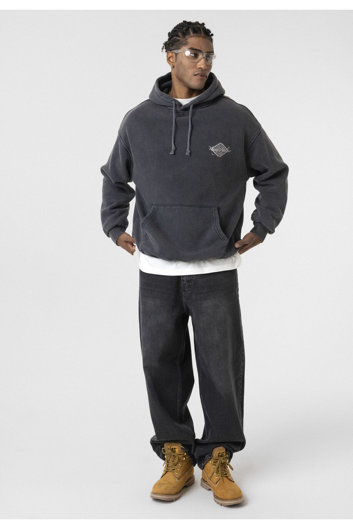 Yıkamalı Sırt Baskılı Oversize Sweatshirt