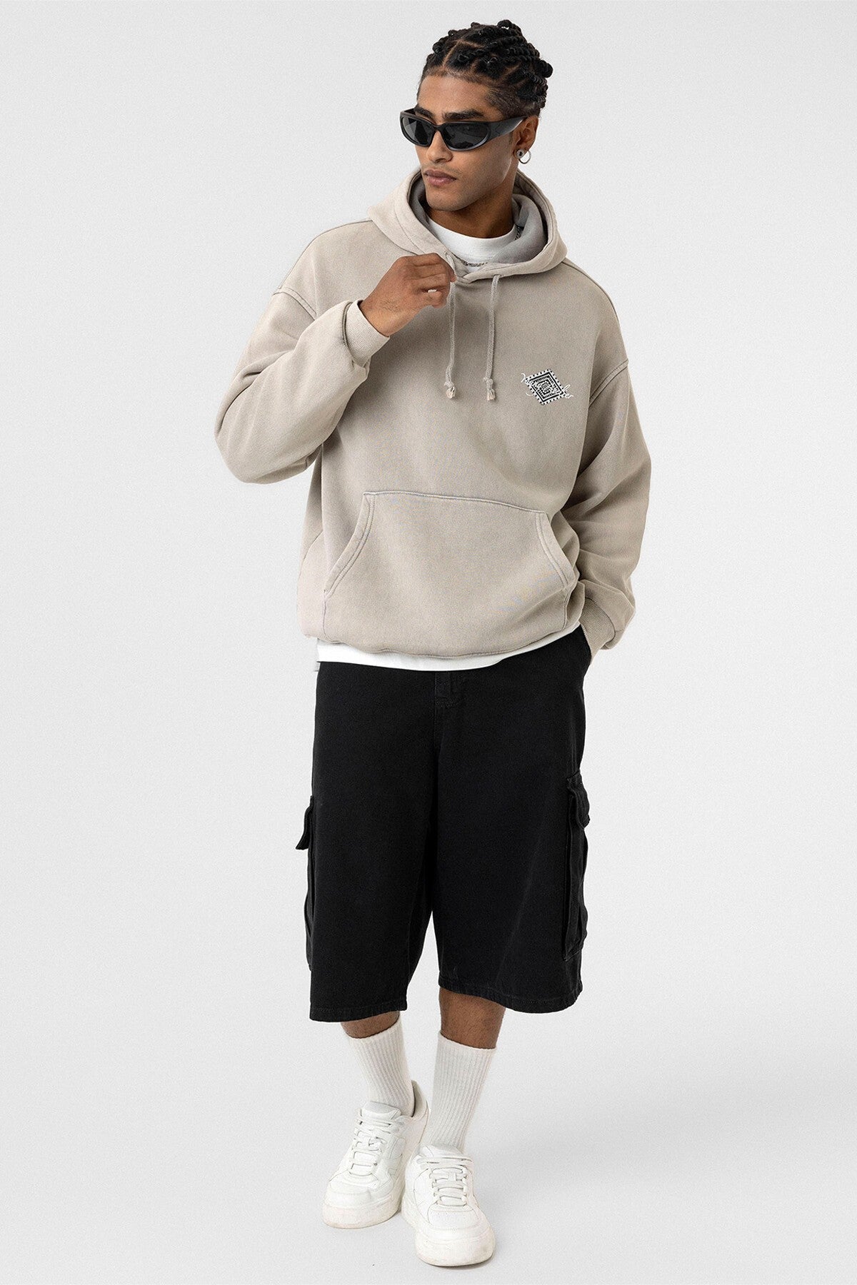 Yıkamalı Sırt Baskılı Oversize Sweatshirt