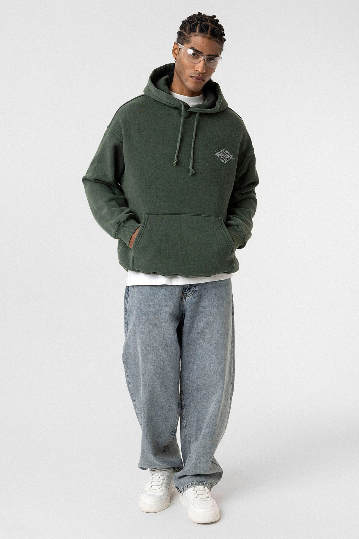 Yıkamalı Sırt Baskılı Oversize Sweatshirt