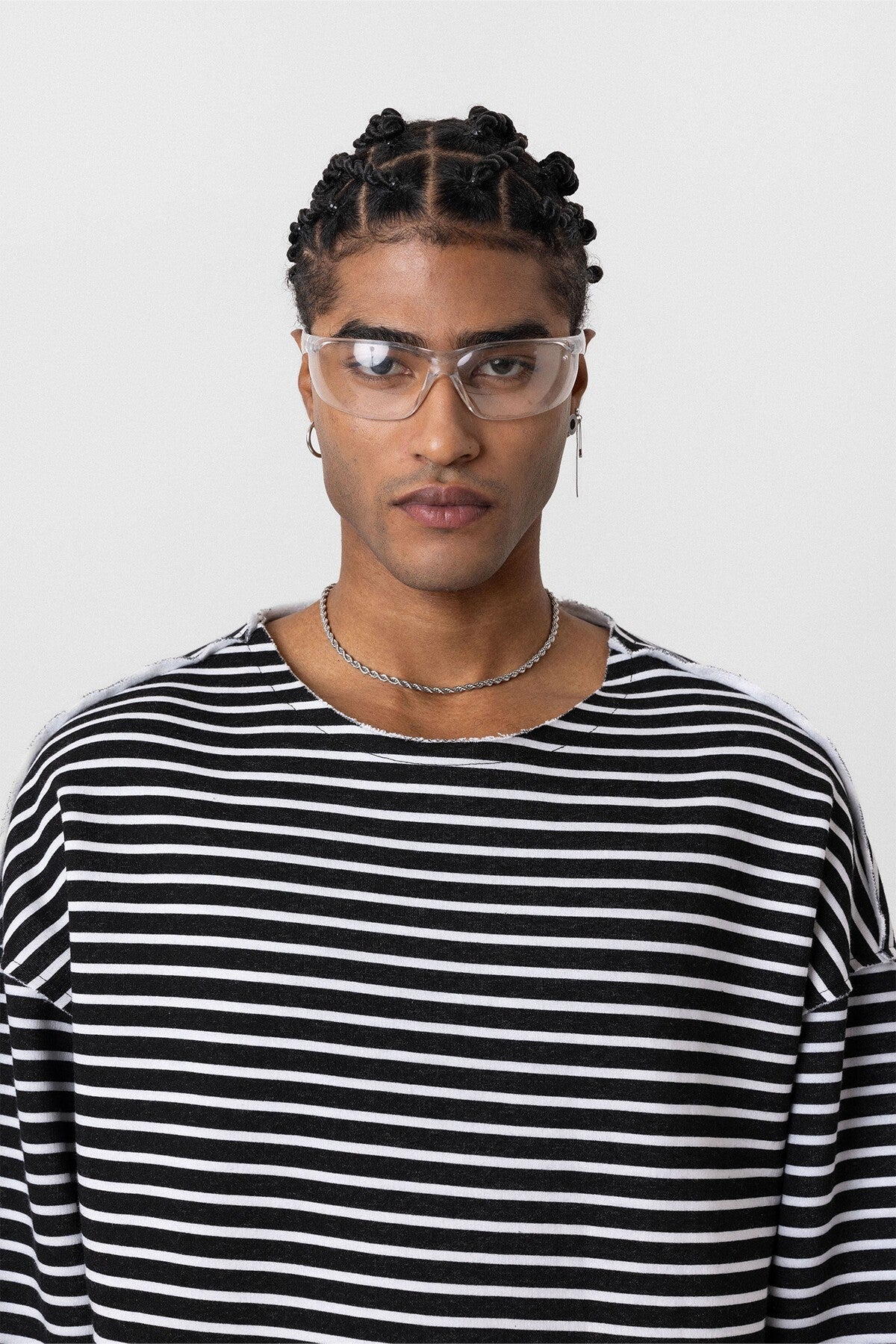Yaka Detaylı Oversize Sweatshirt