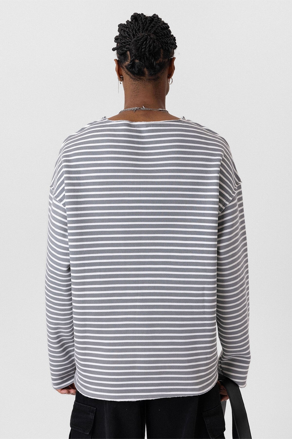 Yaka Detaylı Oversize Sweatshirt