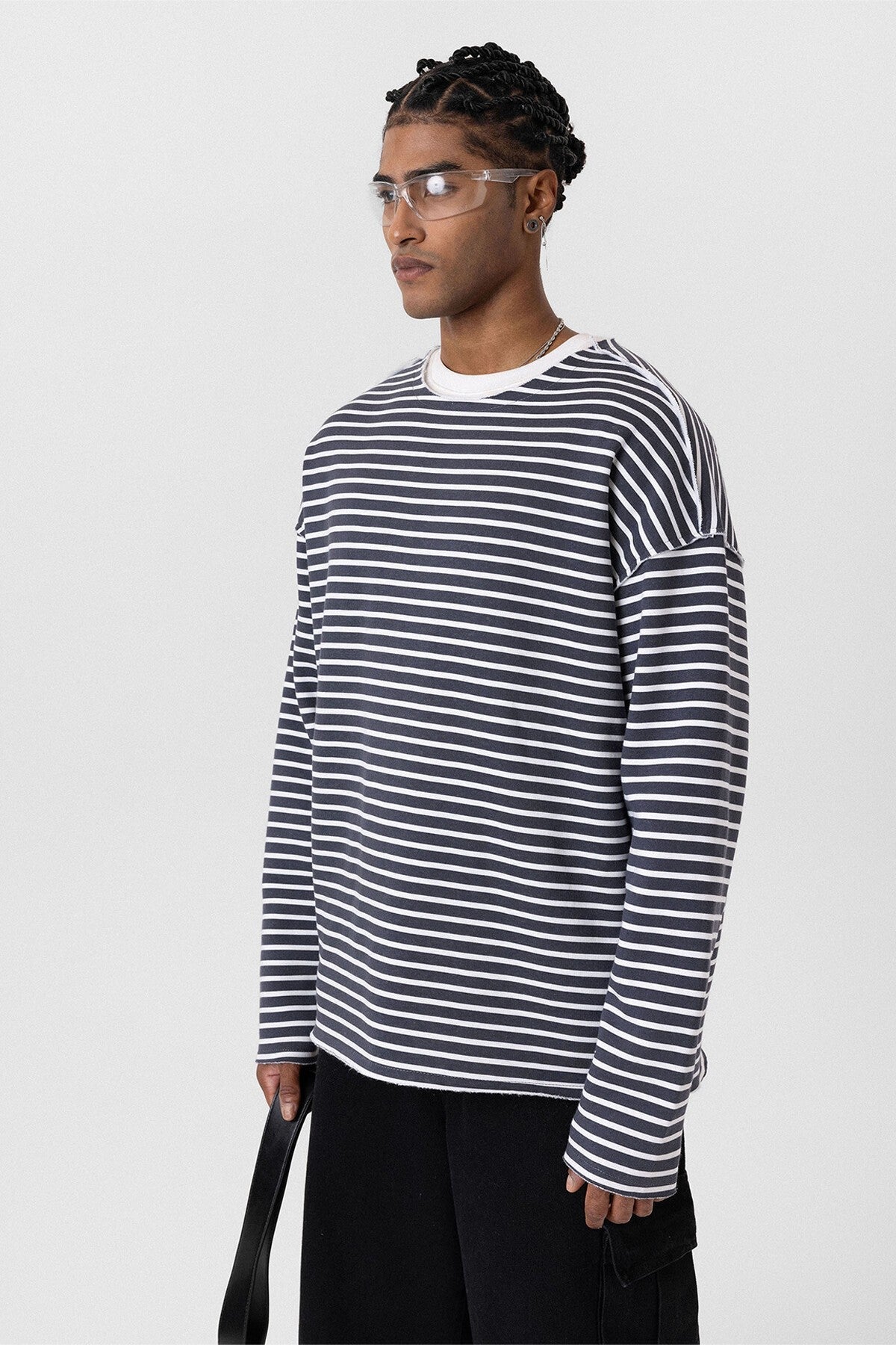 Yaka Detaylı Oversize Sweatshirt