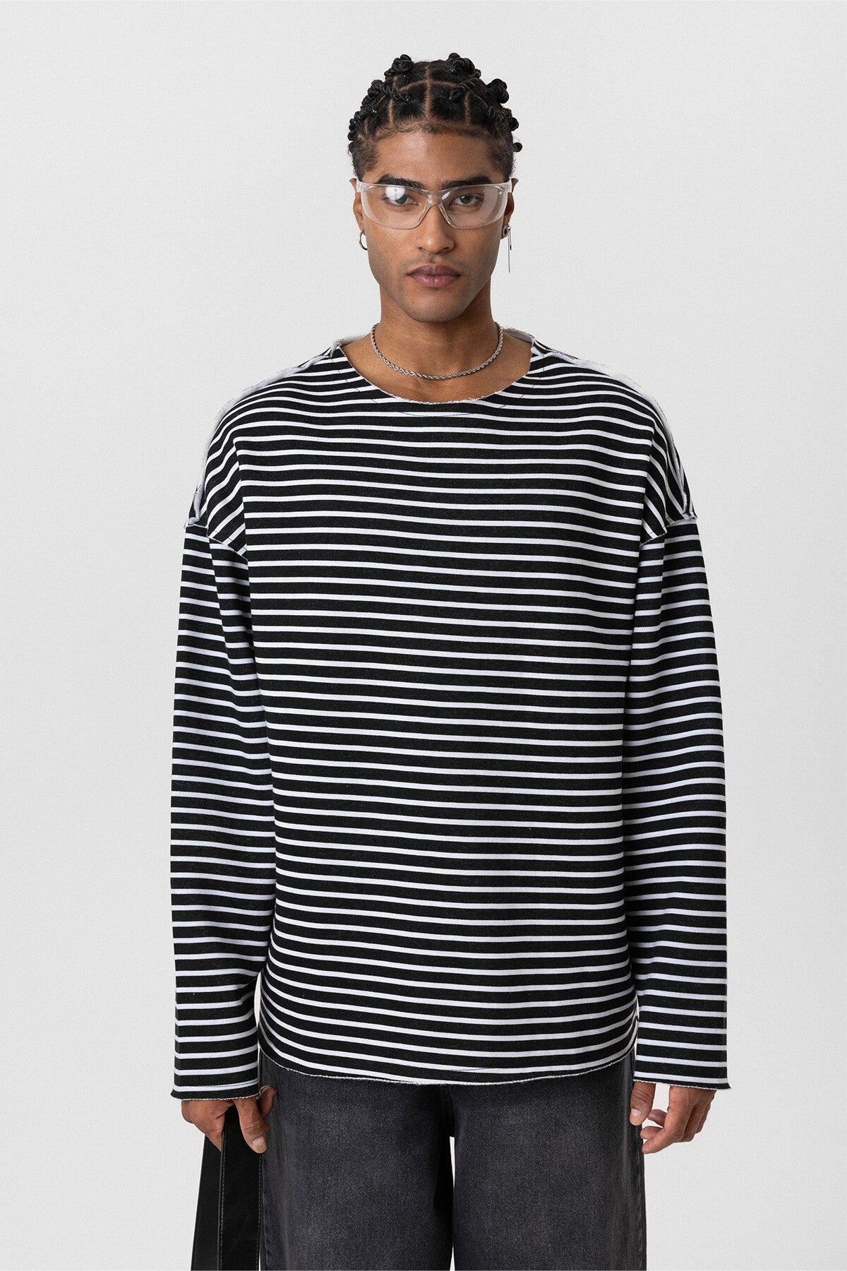 Yaka Detaylı Oversize Sweatshirt