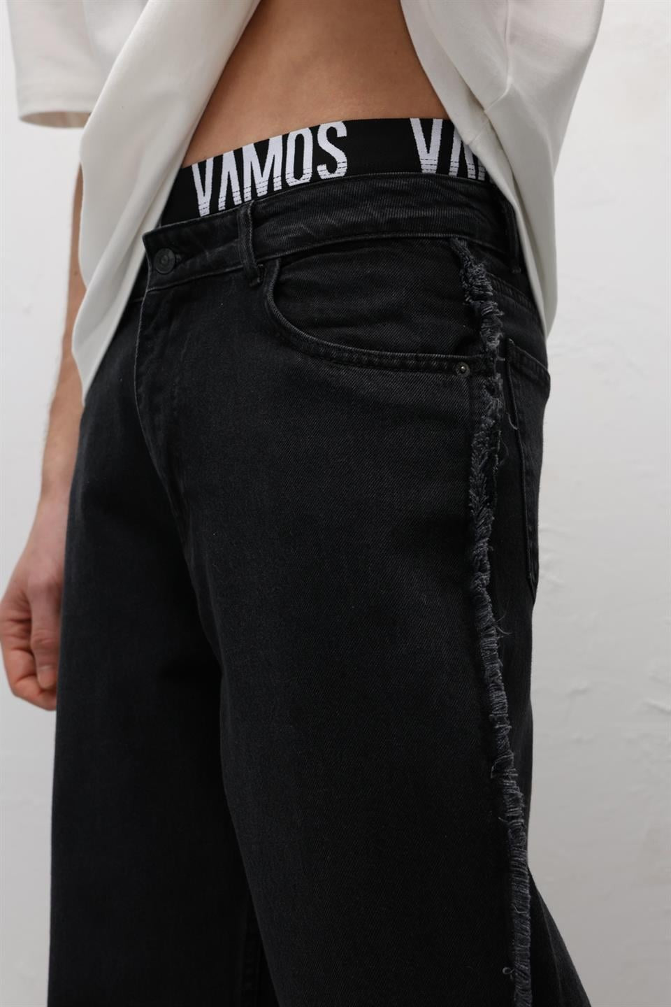Yan Dikiş Detaylı Baggy Jean