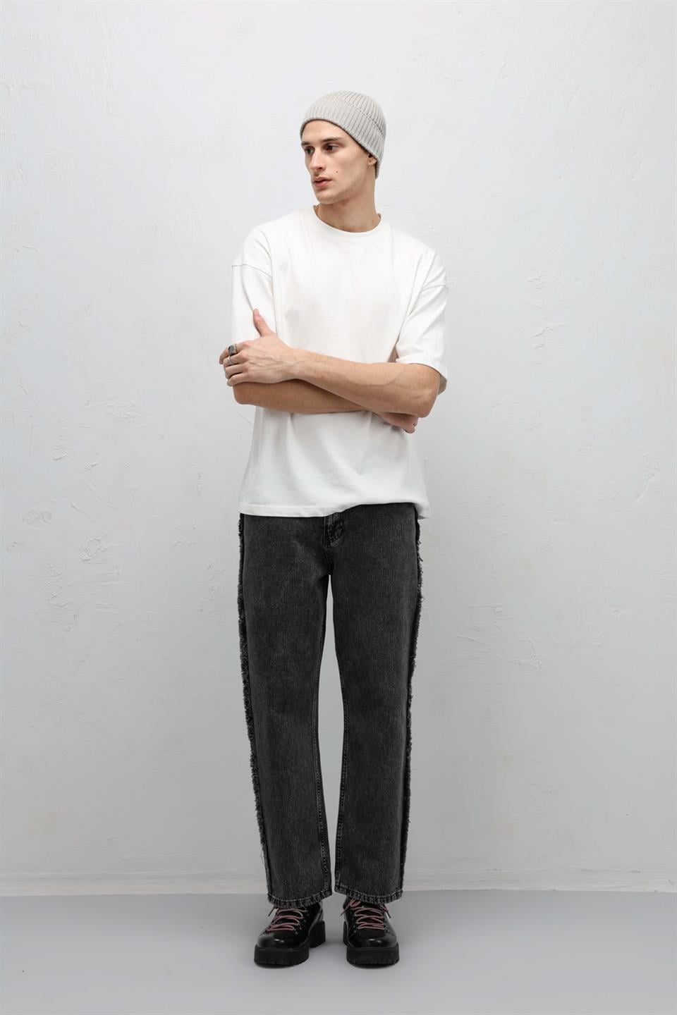 Yan Dikiş Detaylı Baggy Jean