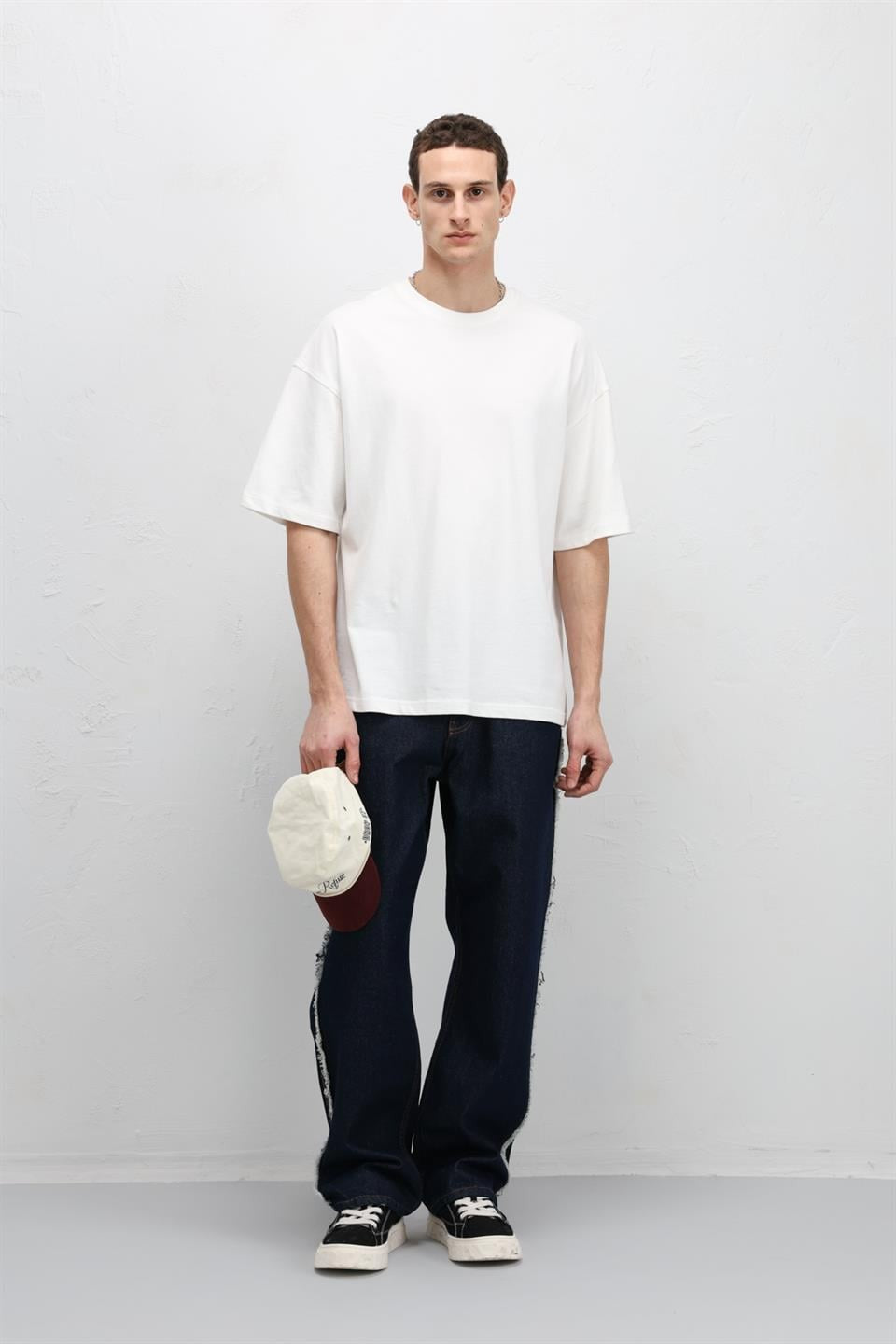 Yan Dikiş Detaylı Baggy Jean