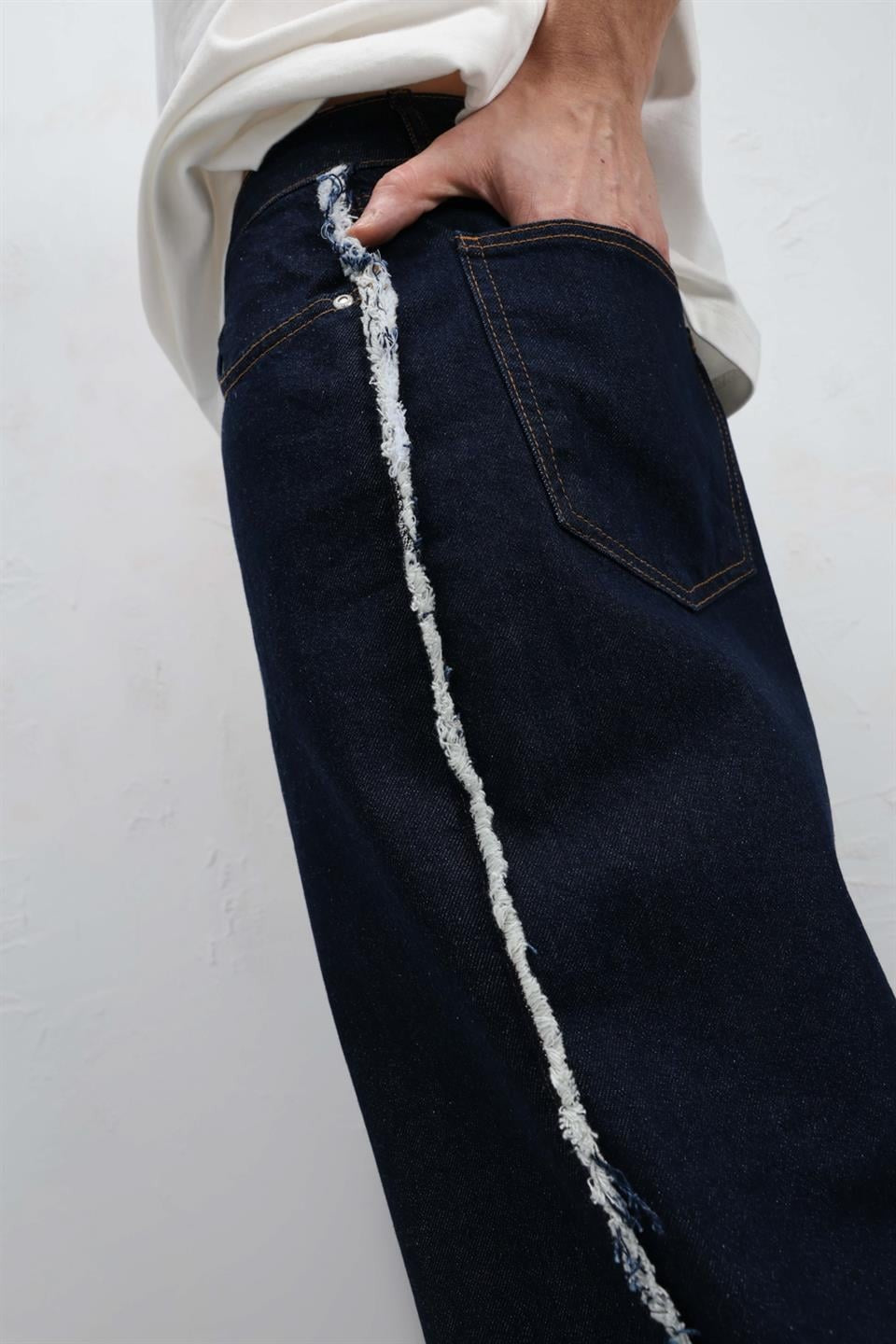 Yan Dikiş Detaylı Baggy Jean