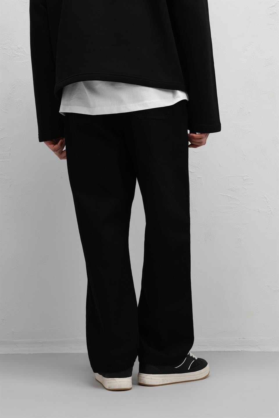 Pileli Zİncir Detaylı Baggy Jean