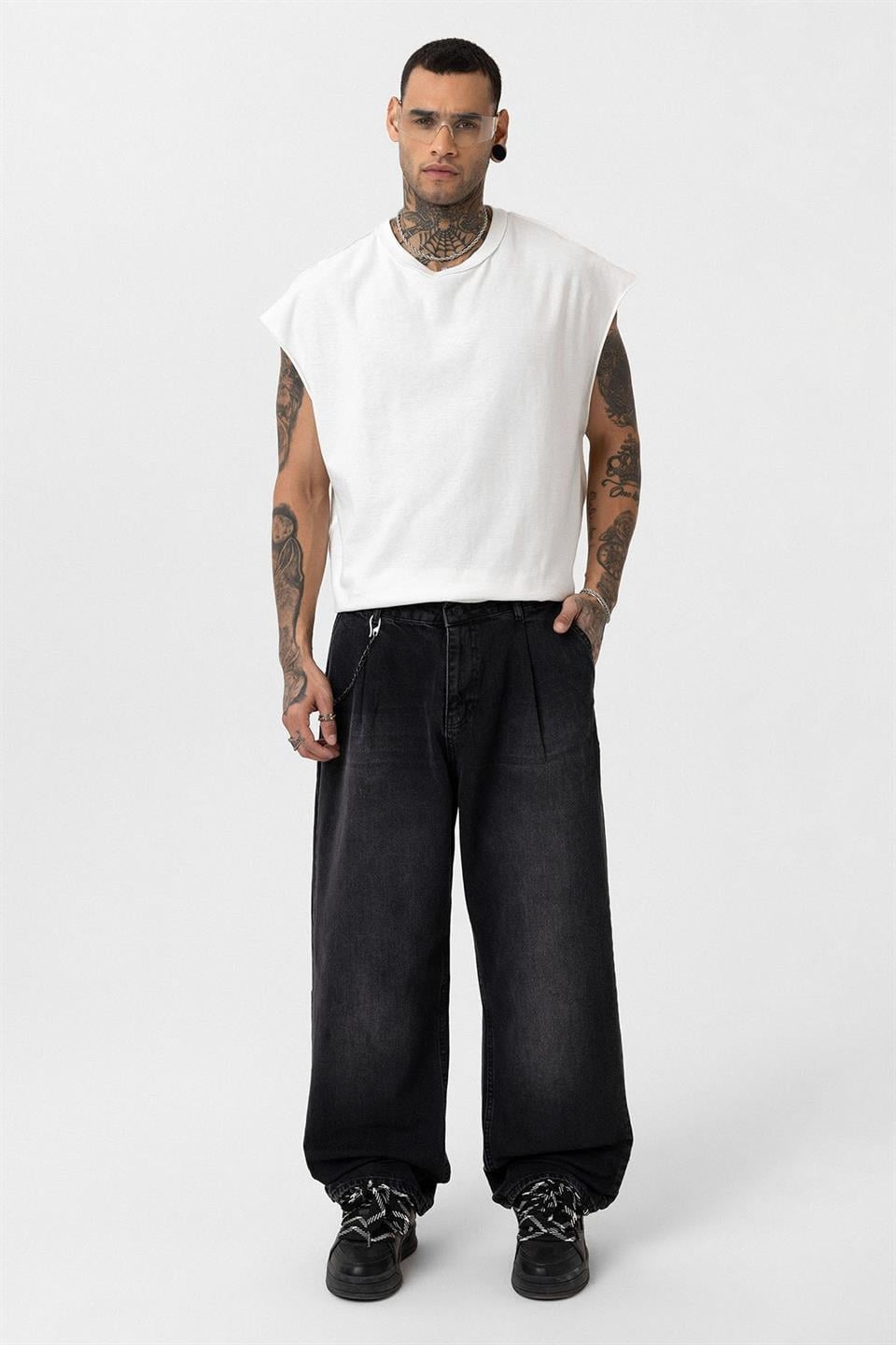 Pileli Zİncir Detaylı Baggy Jean