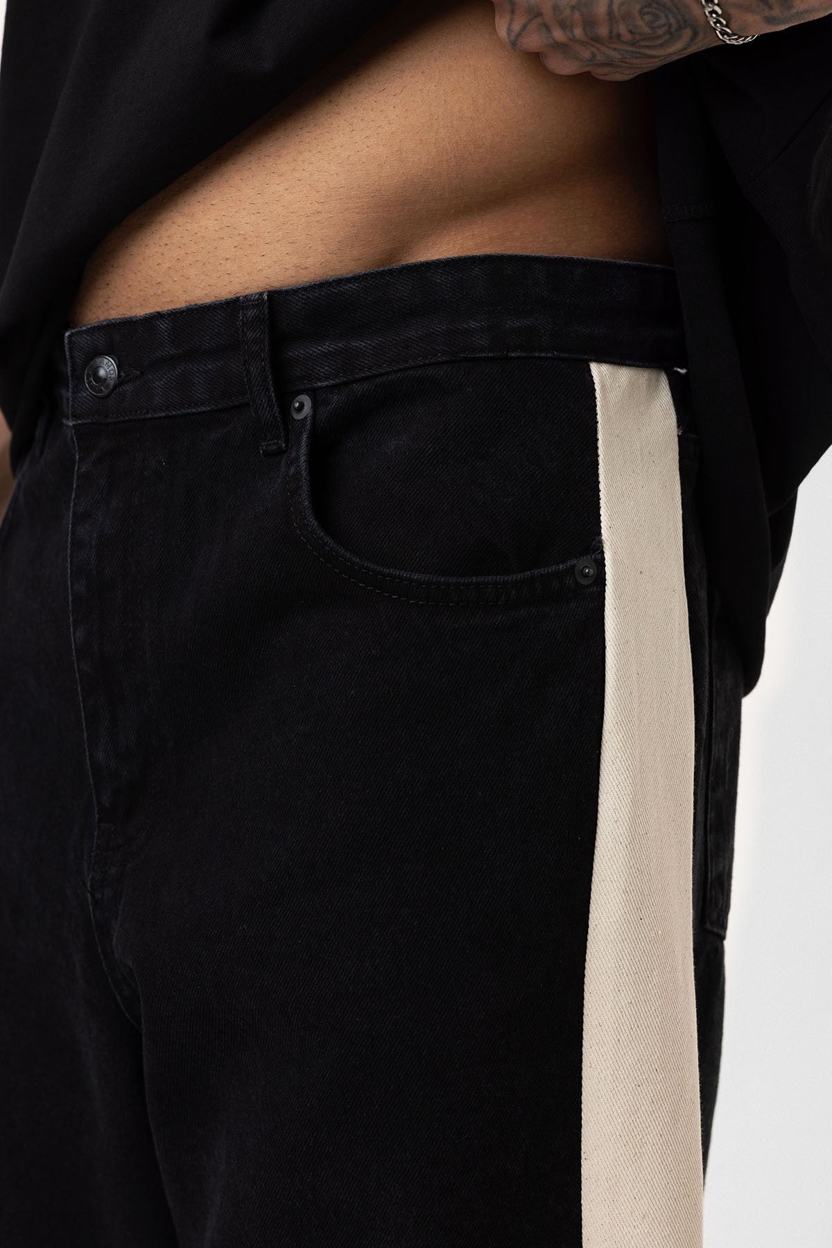 Yan Şeritli Baggy Fit Jean