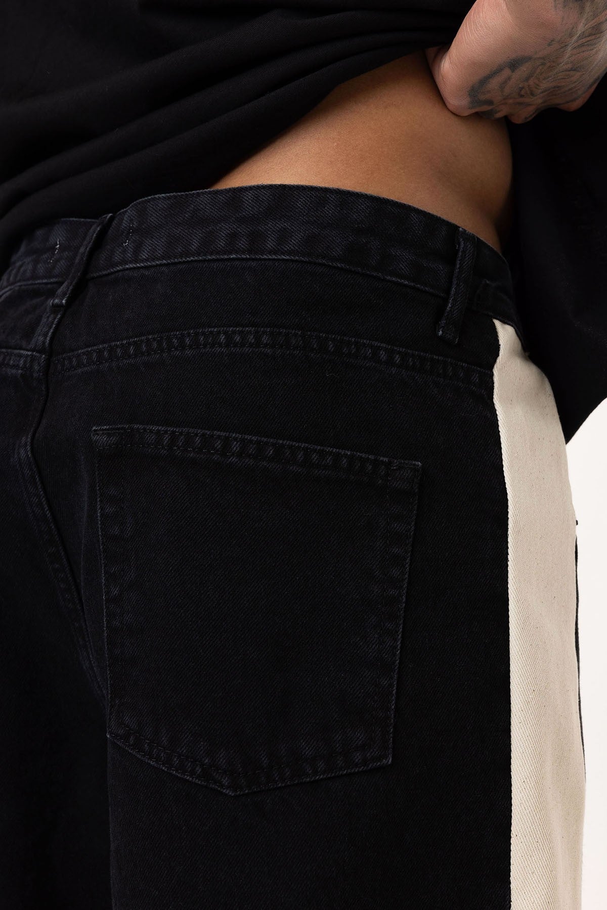 Yan Şeritli Baggy Fit Jean