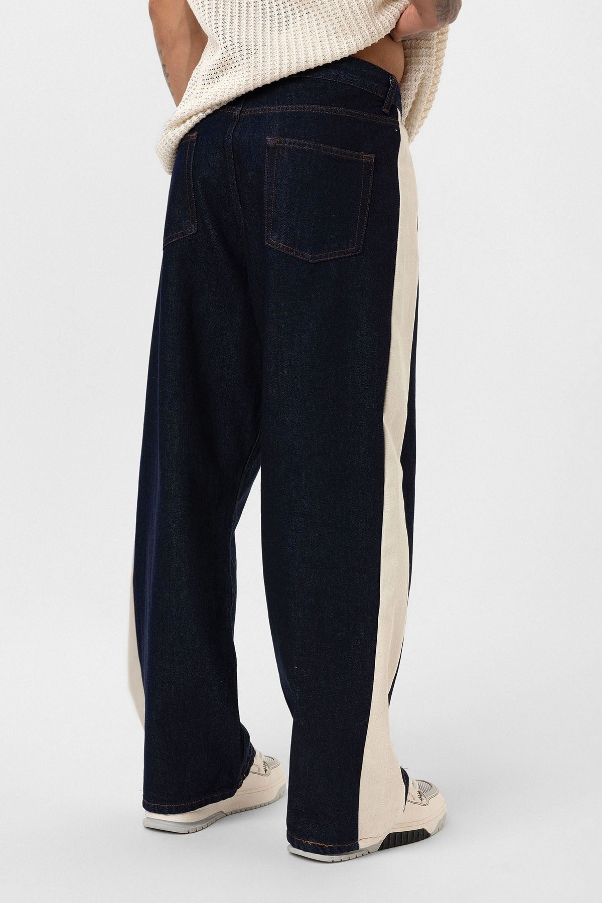 Yan Şeritli Baggy Fit Jean