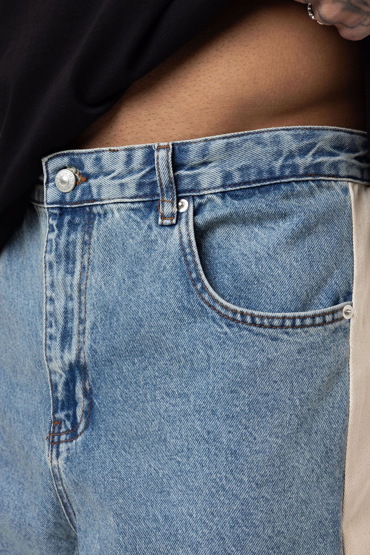 Yan Şeritli Baggy Fit Jean