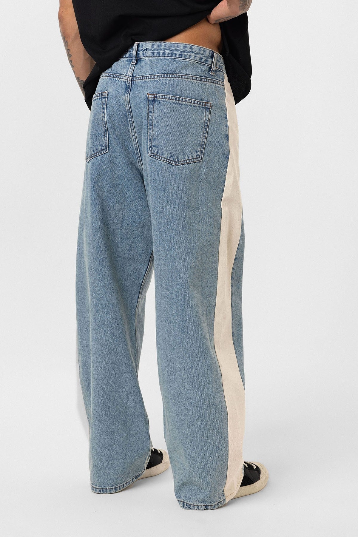 Yan Şeritli Baggy Fit Jean