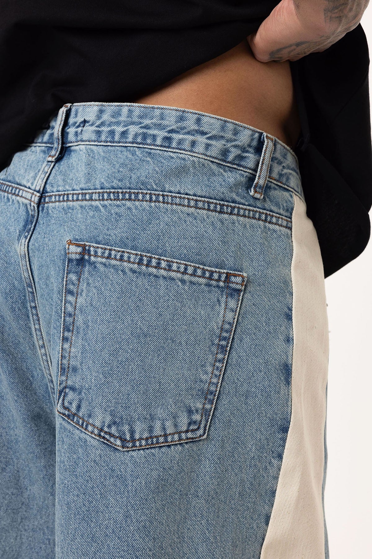 Yan Şeritli Baggy Fit Jean