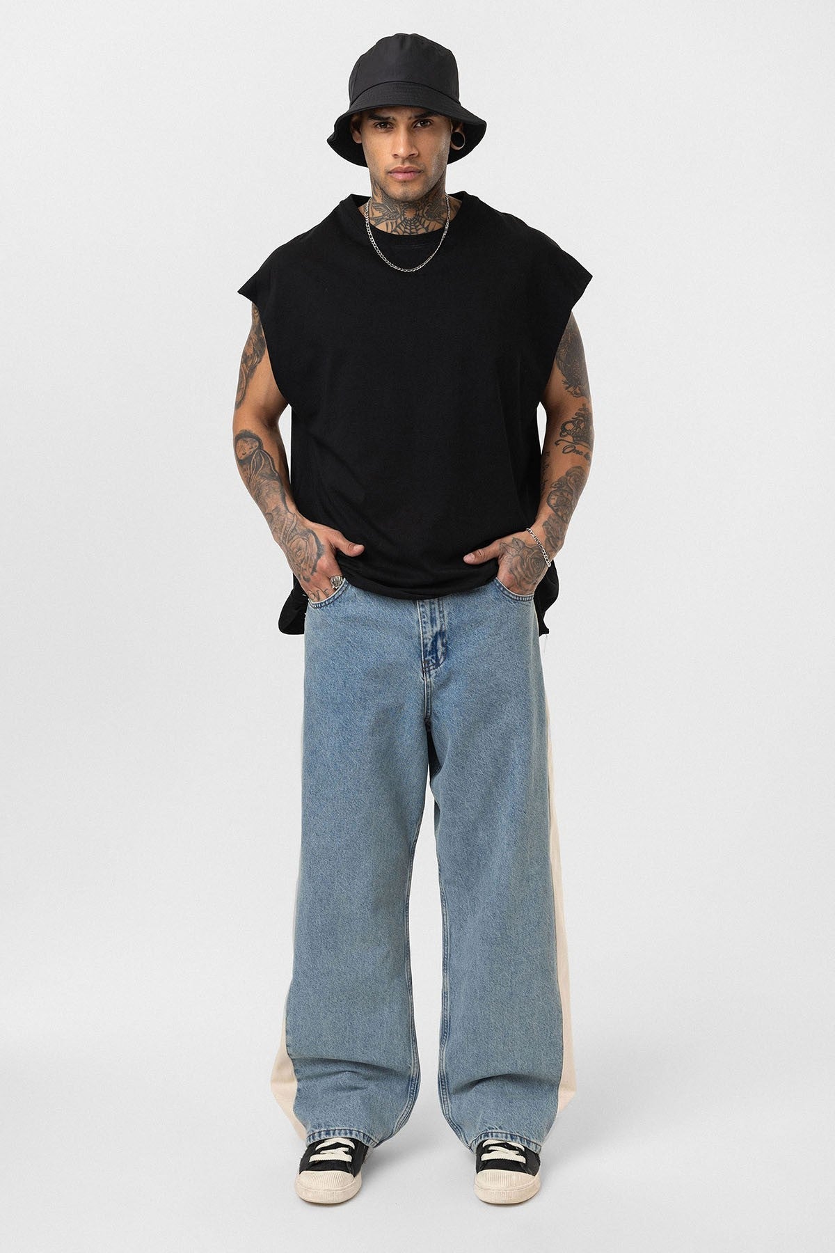 Yan Şeritli Baggy Fit Jean