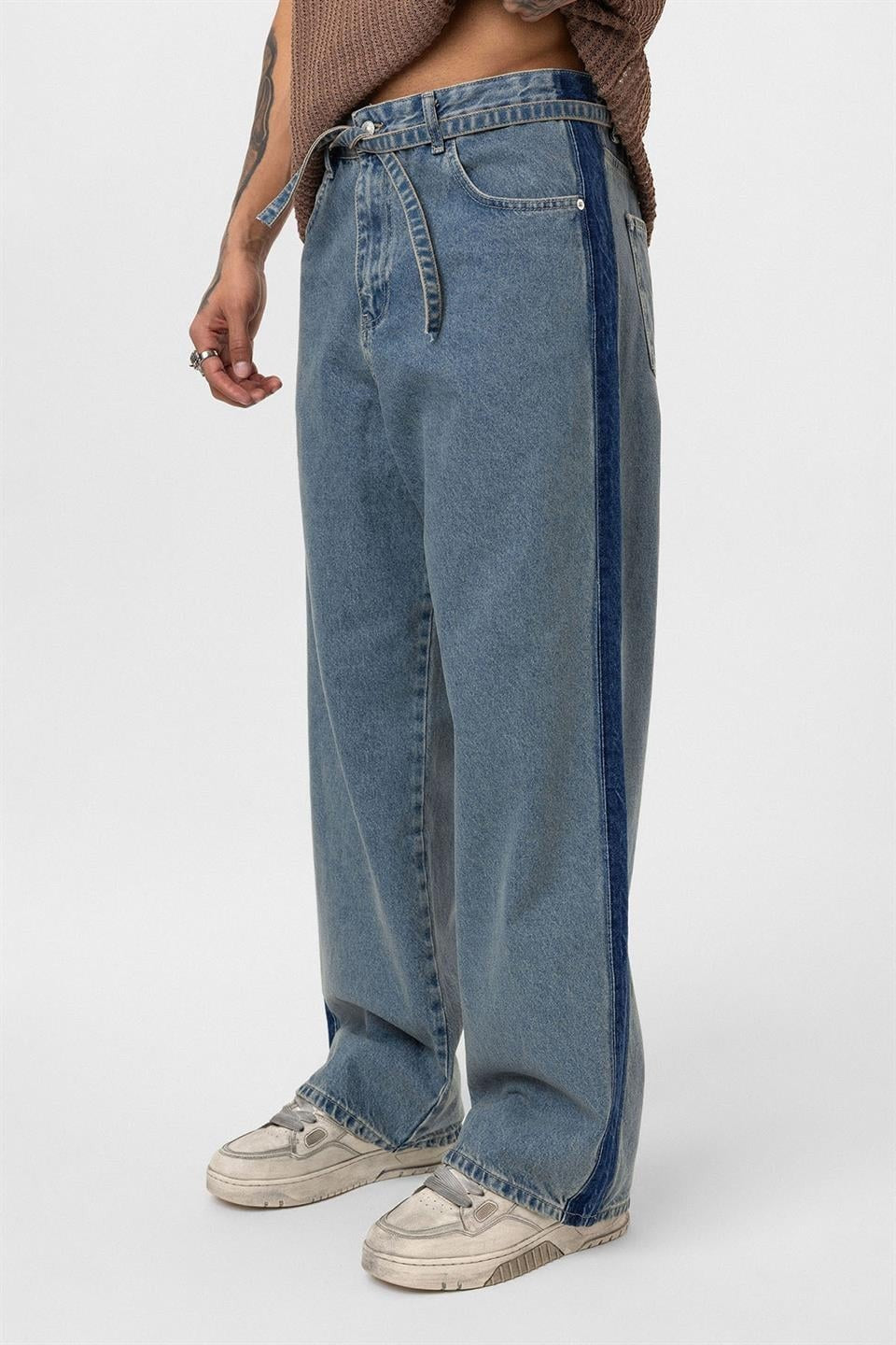 Kemer Detaylı Şeritli Baggy Jean