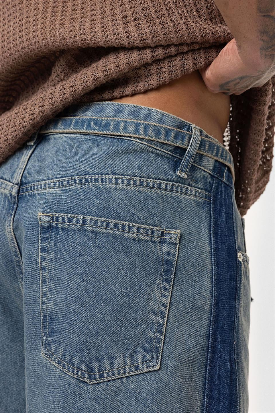 Kemer Detaylı Şeritli Baggy Jean