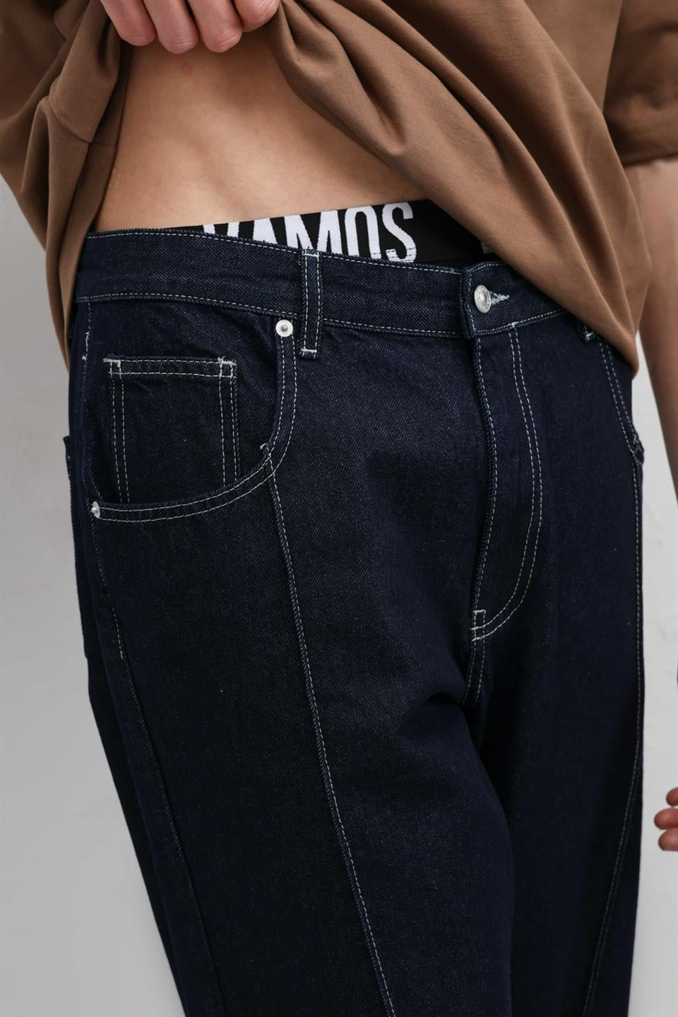 Dikiş Detaylı Relaxed Fit Jean