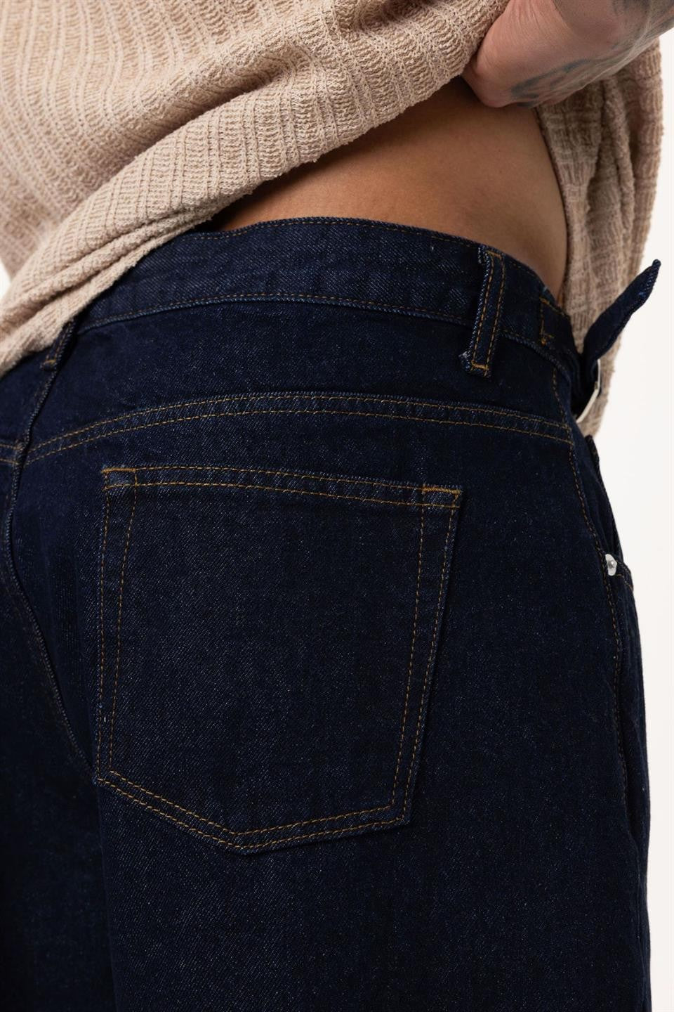 Relaxed Fit Jean
